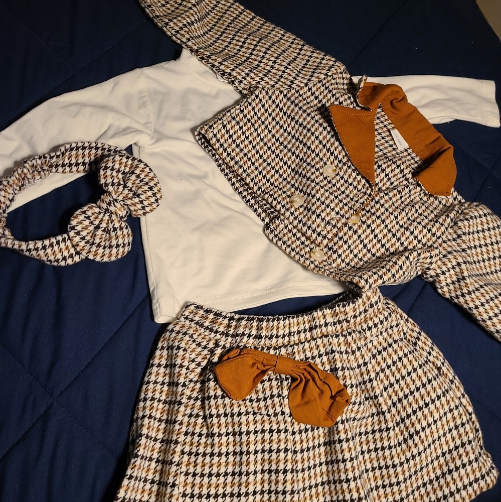Matching outfits for 12-18 months